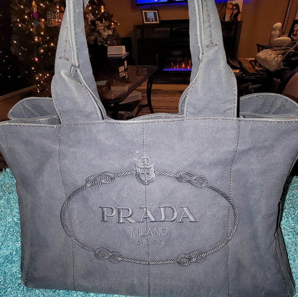 Prada tote